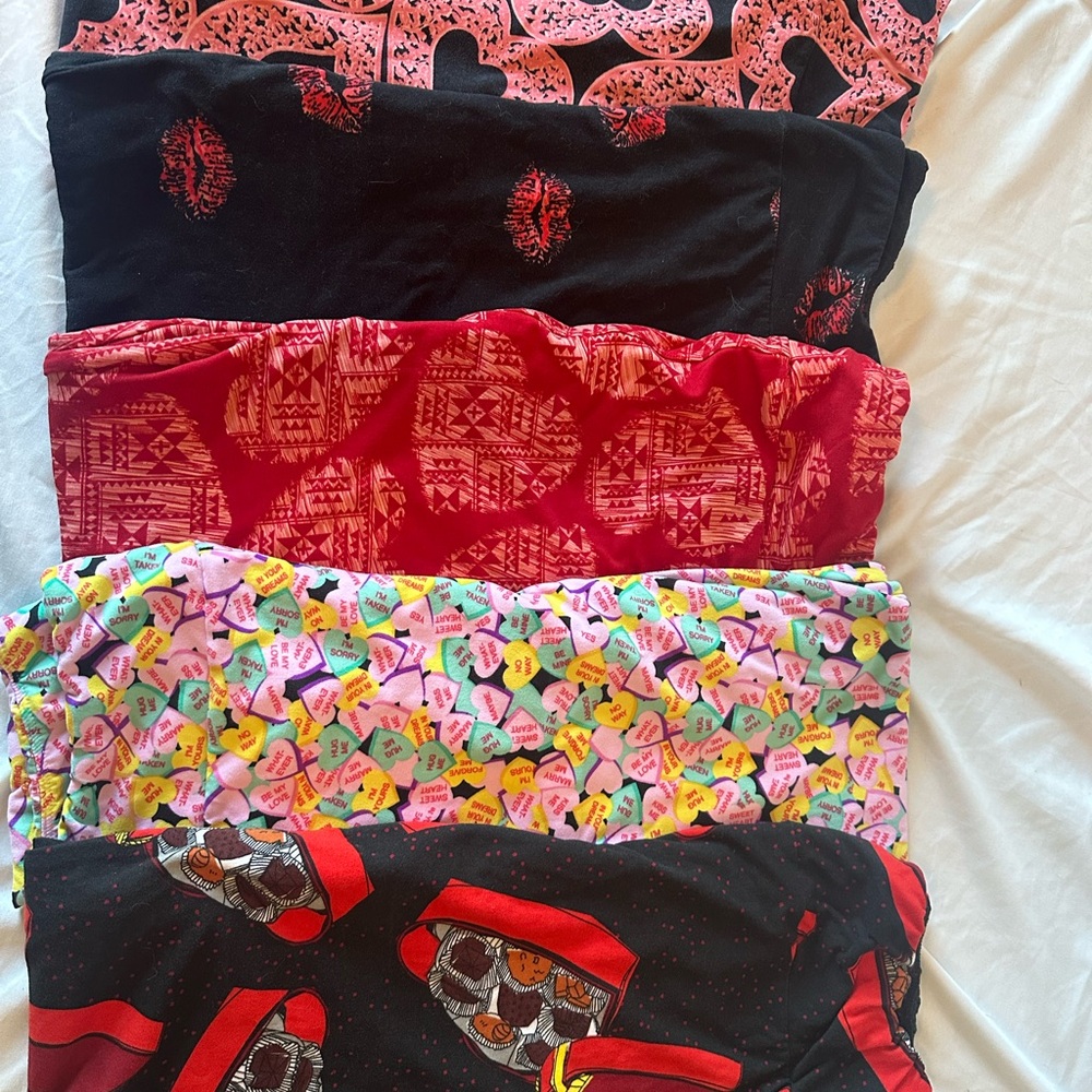 Set of 5 pairs LuLaRoe Valentines Day leggings women’s TC